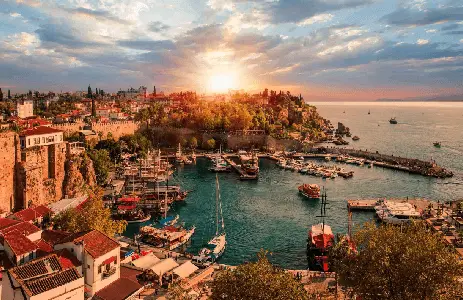 Antalya Gezi Rehberi: Tarih, Deniz ve Doğa Bir Arada