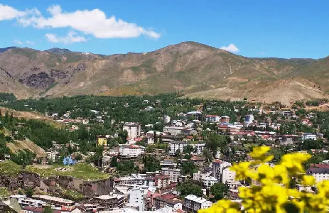 Bitlis Gezi Rehberi: Tarihi Yapıları ve Doğal Güzellikleriyle Keşfedilecek Şehir
