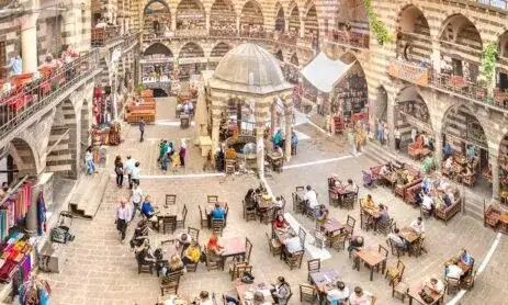 Hasan Paşa Hanı: Tarihi ve Kültürel Bir Miras