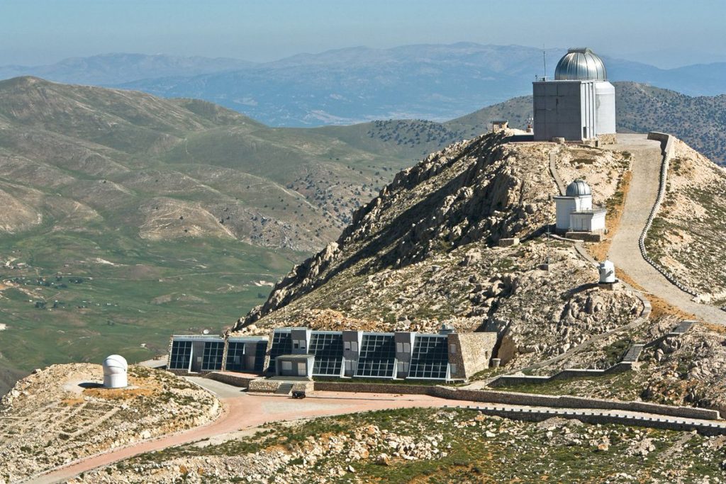 tubitak-gozlem-evi
