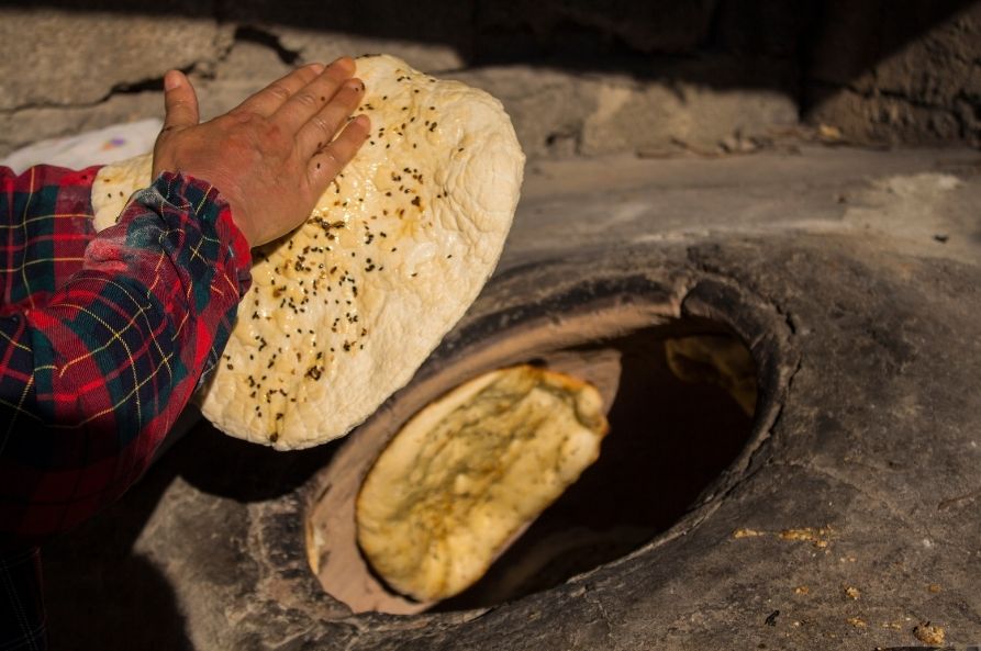 hakkari-tandır-ekmegi