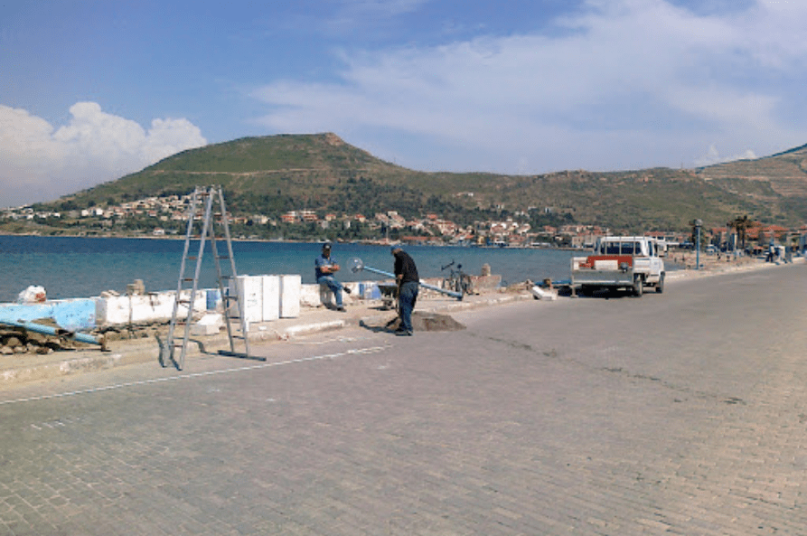 izmir-halk-plajlari-yeni-foça-halk-plajı izmir-halk-plajlari-yeni-foça-halk-plajı