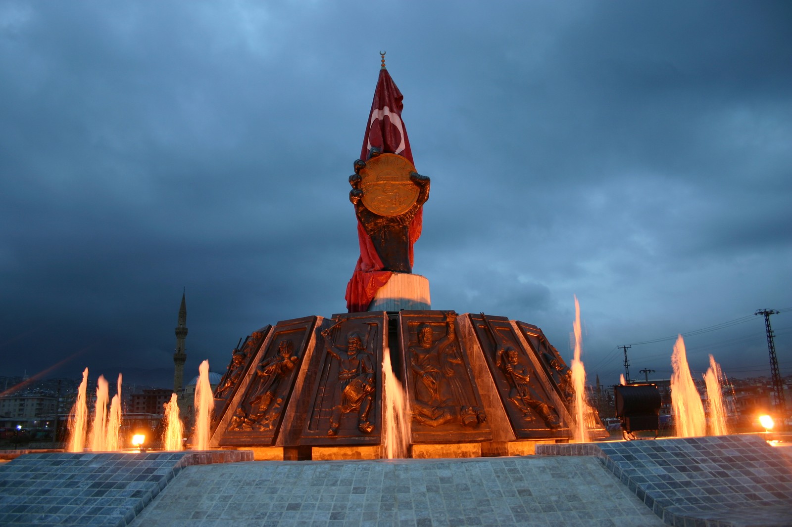 KAHRAMANMARAŞ'TA GEZİLECEK YERLER