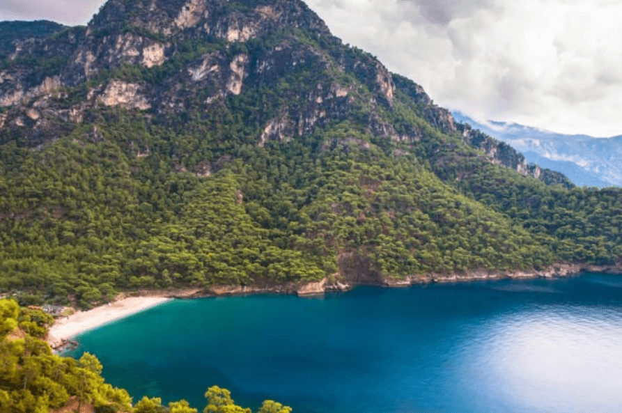 turkiyenin-en-guzel-koylari-kabak-koyu